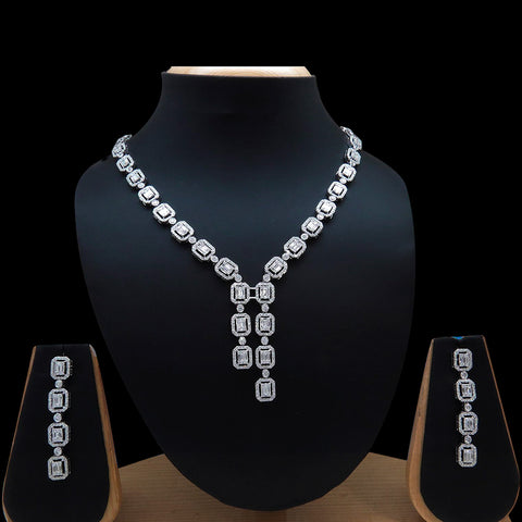 Diamond Necklace Set SSNL11246